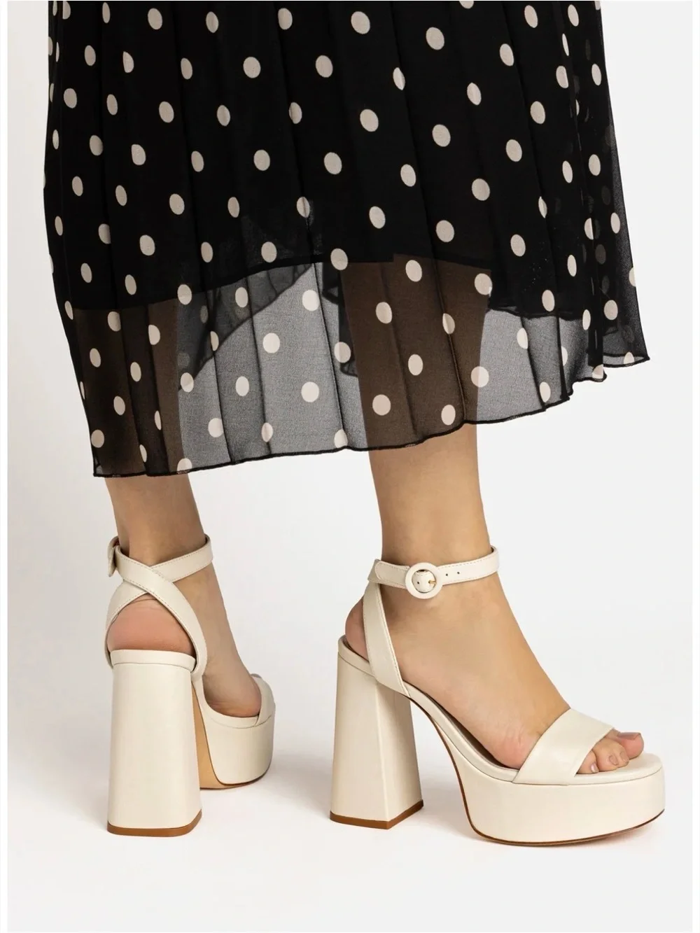 Larroude Dolly Sandal in Ivory Leather